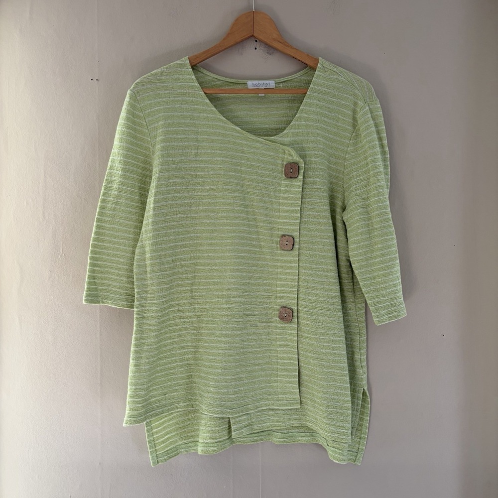 Habitat Clothes to Live In Women Top Size M Green Striped Asymmetric Art Granola